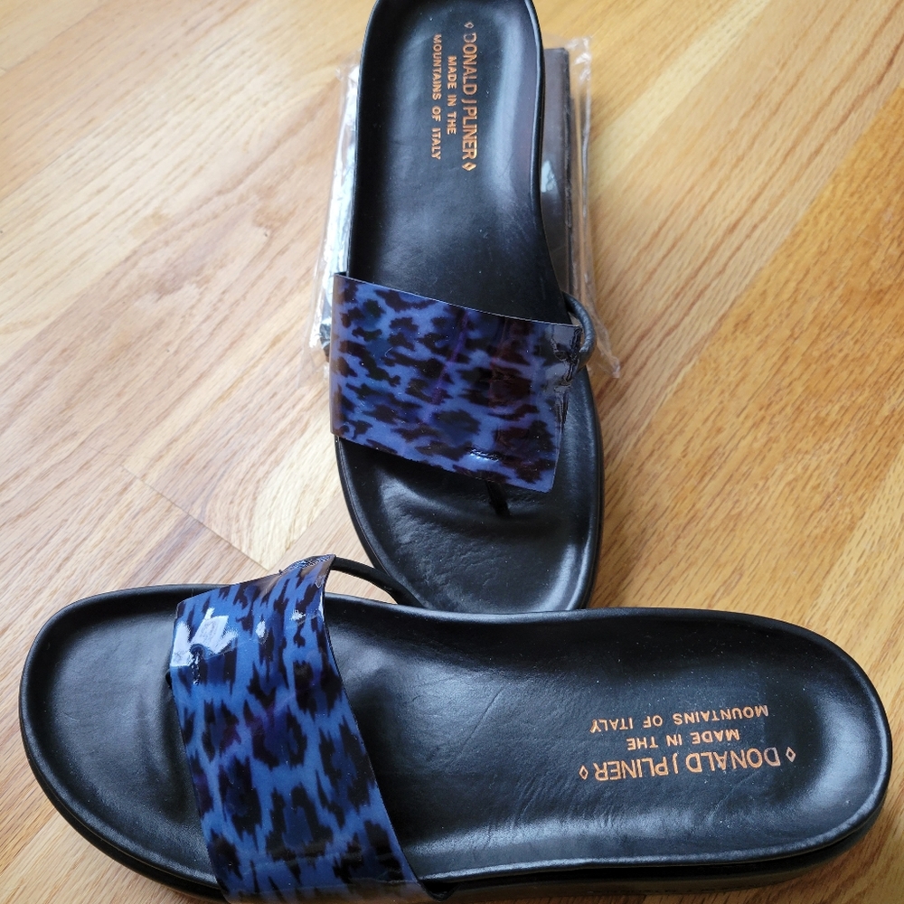 Donald Pliner Fifi Slide Sandal